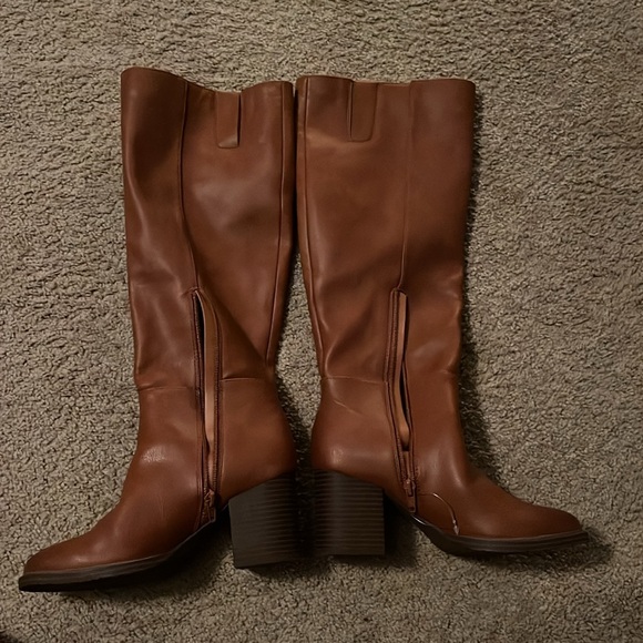 Zodiac boots - Picture 1 of 3